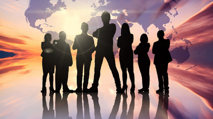 500強企業(yè)中層管理者培養(yǎng)解密與企業(yè)管理咨詢